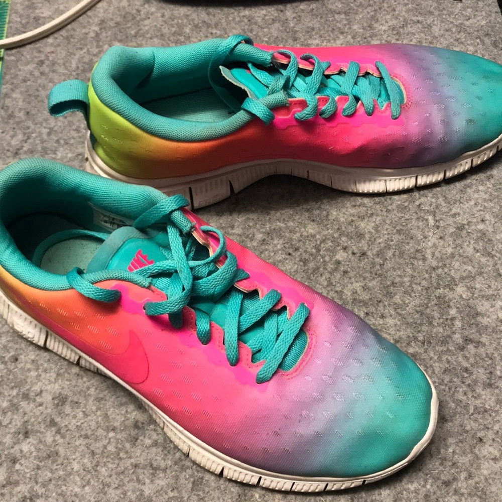 Nike shoes